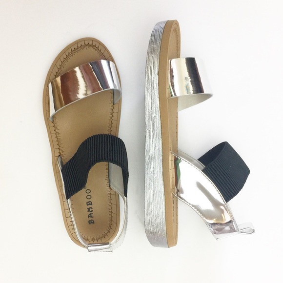 Bamboo 'Upraise' Slip On Elastic Sandals - Picture 2 of 8